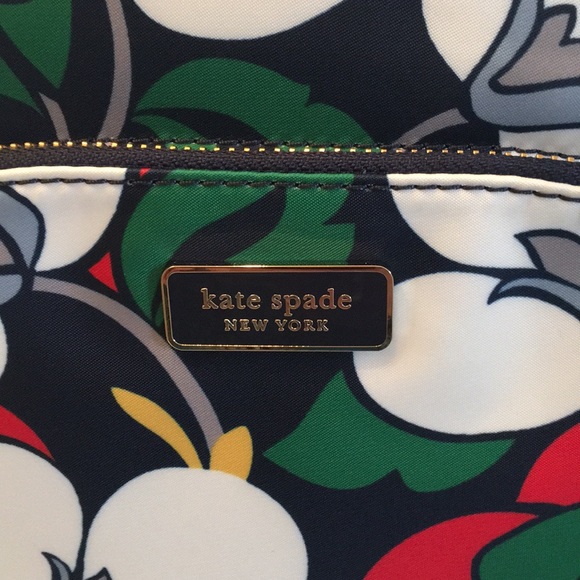 Kate Spade down breezy floral medium backpack - Picture 9 of 9
